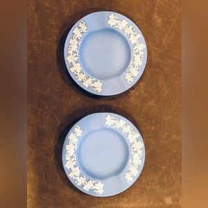 Wedgwood Blue Jasper-ware Ashtray with White Grapevine Trim Lot of 2